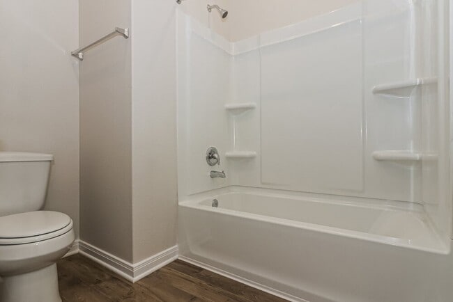 Building Photo - 417 Sunny Highlands Dr