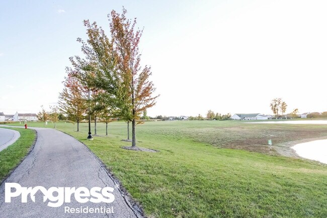 Building Photo - 561 Grabill Dr