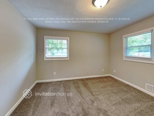 Building Photo - 2362 Springdale Cir SW
