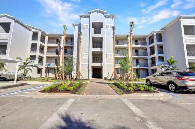 Building Photo - 14081 Heritage Landing Blvd