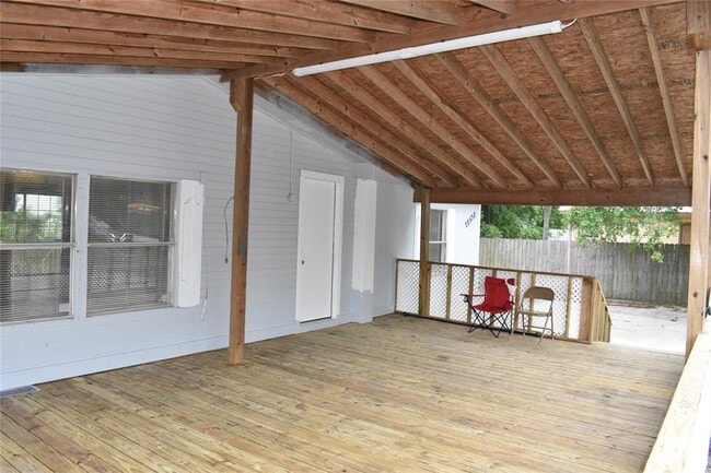 Primary Photo - 22530 Yancy Rd