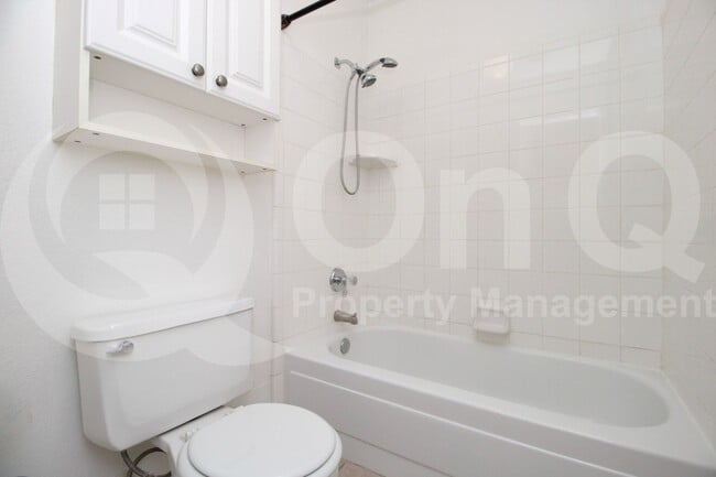 Building Photo - 5950 N 78th St