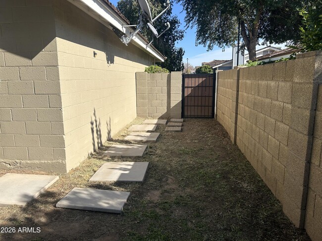 Building Photo - 17236 N 1st Pl