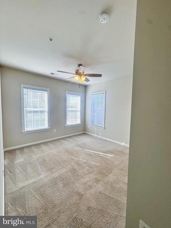 Building Photo - 7160 Brick Kiln Cir