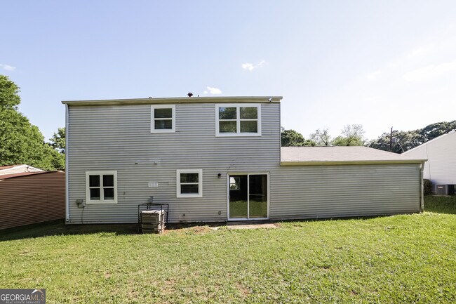 Building Photo - 5248 Long Green Ln