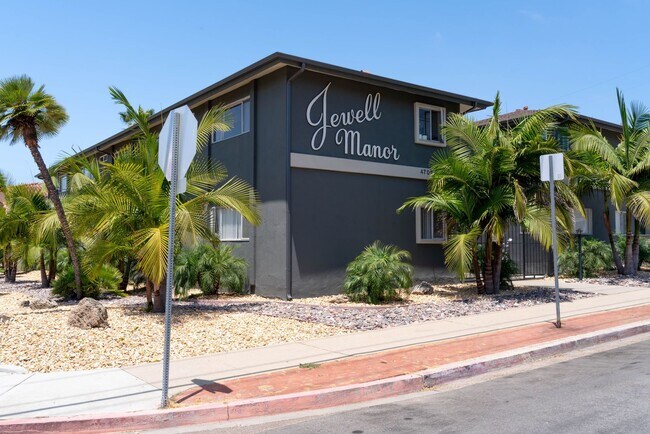 Building Photo - Jewell Manor