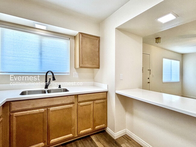 Building Photo - 27221 Sun City Blvd