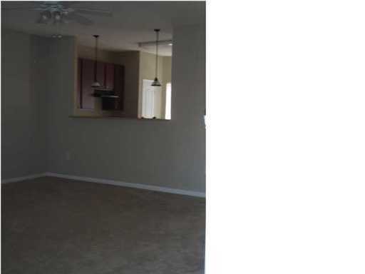 Building Photo - 20 Pine Meadows Cir
