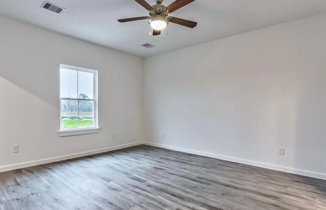 Building Photo - 4806 Centipede Rd
