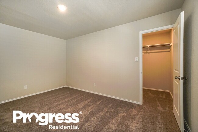 Building Photo - 10518 Varmus Dr