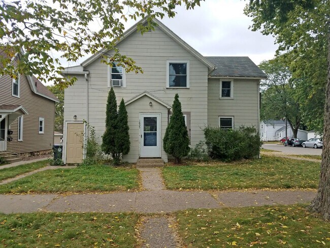 Building Photo - nre1633