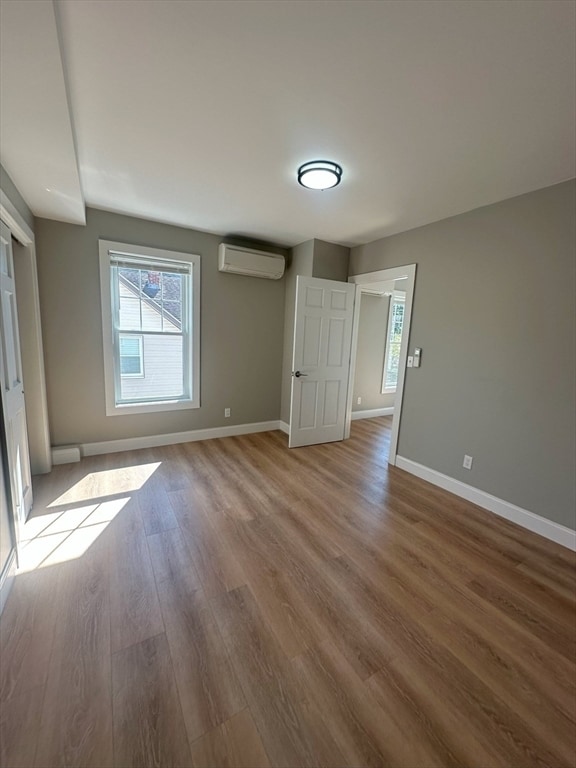 Building Photo - 296 Main St