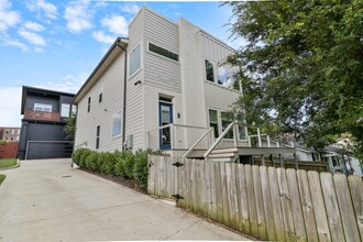 Building Photo - 1120 38th Ave N