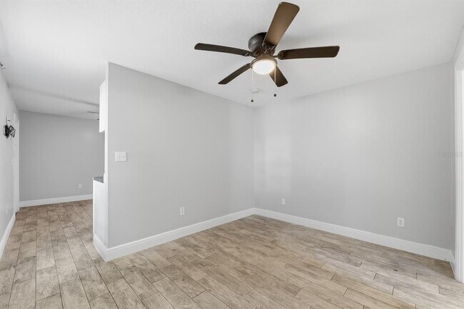 Building Photo - 15509 Casey Rd Ext