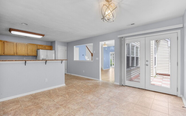 Building Photo - 1553 Wynd Crest Way