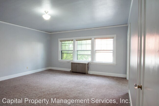 Building Photo - 1634 NE 41st Ave