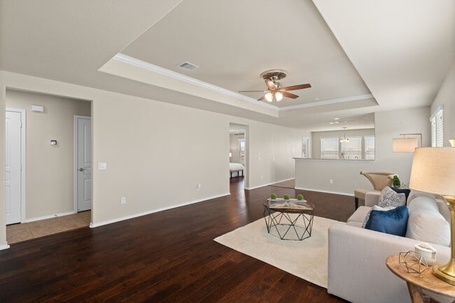 Building Photo - 2811 Cone Flower Dr