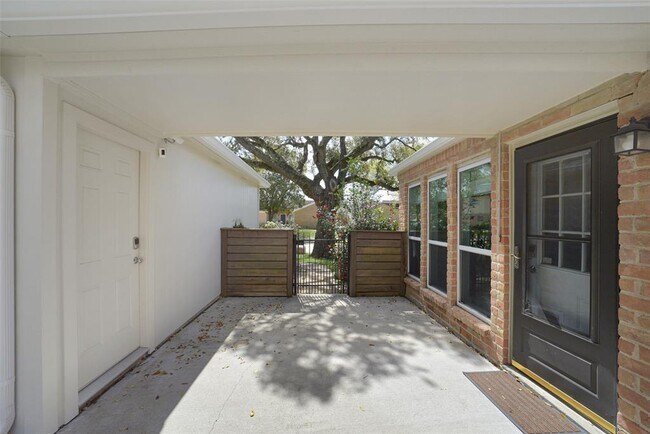 Building Photo - 1411 Cedar Pass Ct
