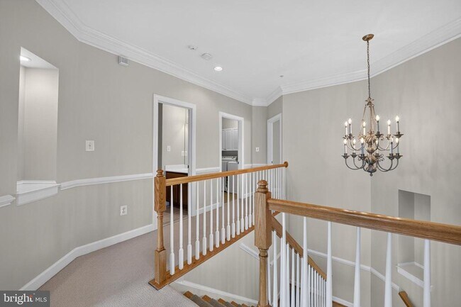 Building Photo - 30 Sharpstead Ln