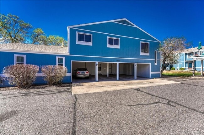 Building Photo - 7968 Chase Cir