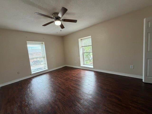 Building Photo - 1752 Newport Pl