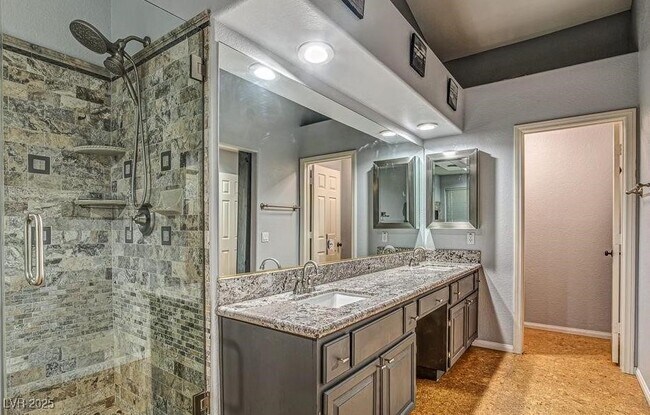 Building Photo - 7769 Verde River Way
