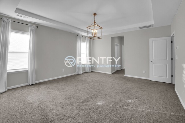 Building Photo - 211 Tetcott St