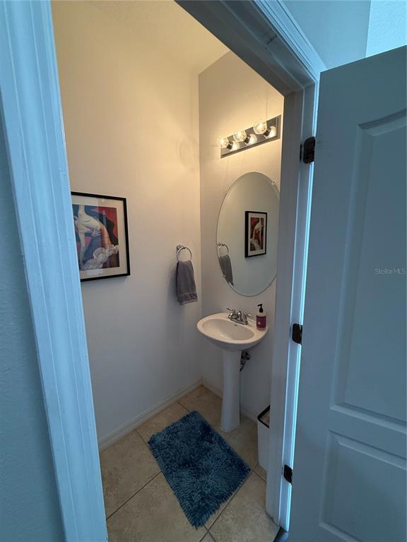 Building Photo - 5032 White Sanderling Ct