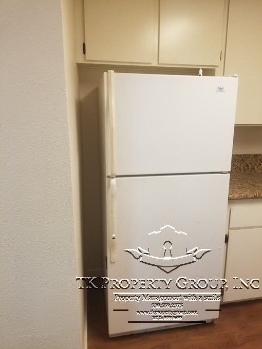 Building Photo - 1335 Oak Ridge Dr