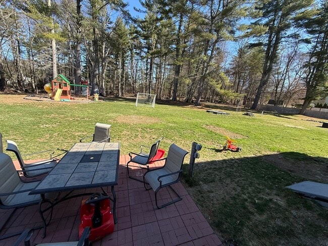 Building Photo - 1338 East St