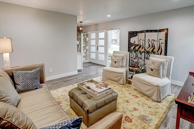 Building Photo - 1101 Guinea Dr