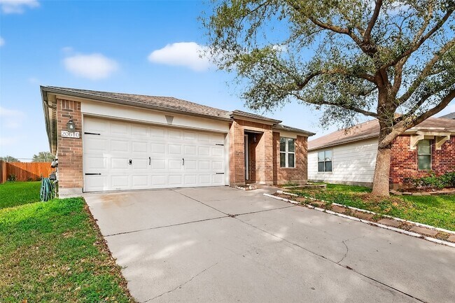 Building Photo - 20610 Moonrise River Ln