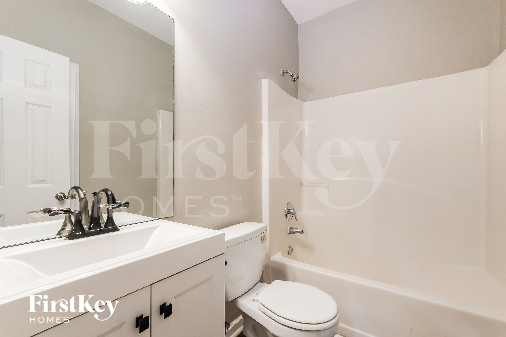Building Photo - 7864 Wrotham Cir