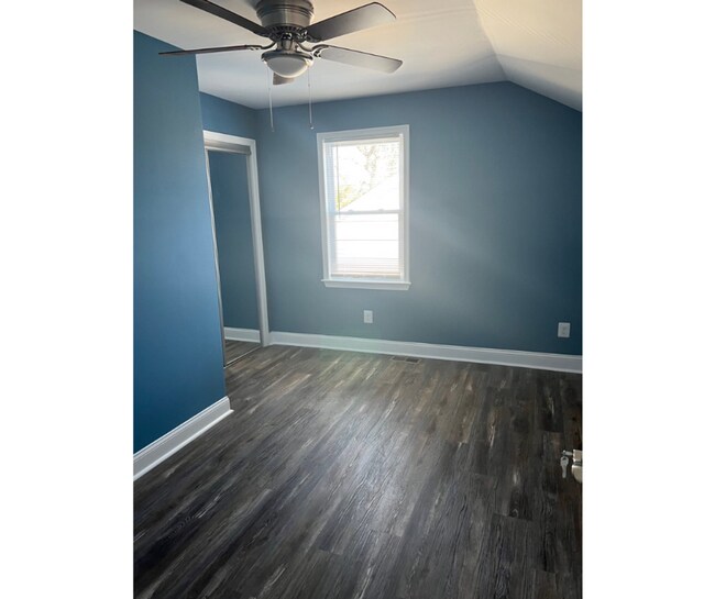 Building Photo - 3010 Virginia Ave