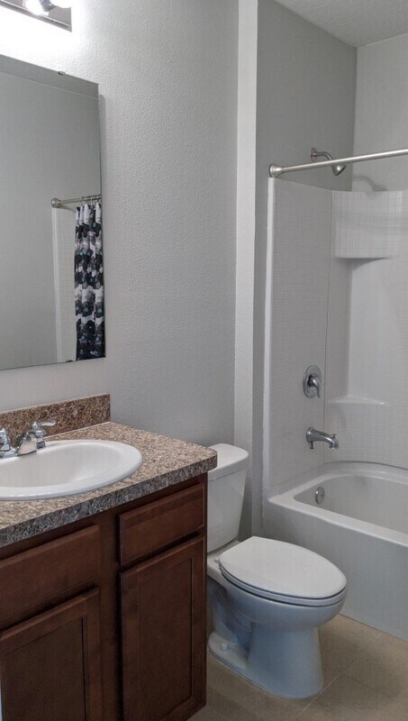 Building Photo - 245 Arbor Lakes Dr