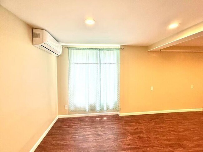 Building Photo - 2847 Ashbury Heights Rd