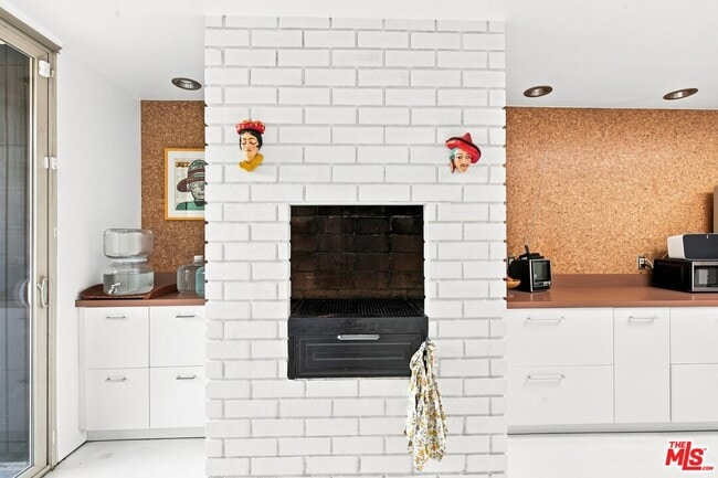 Building Photo - 936 Fortune Way