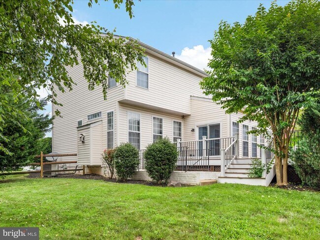 Building Photo - 10625 Wulford Ct