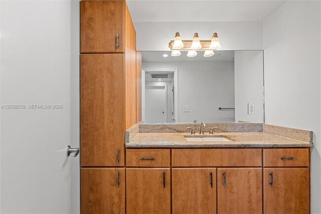 Building Photo - 401 69th St
