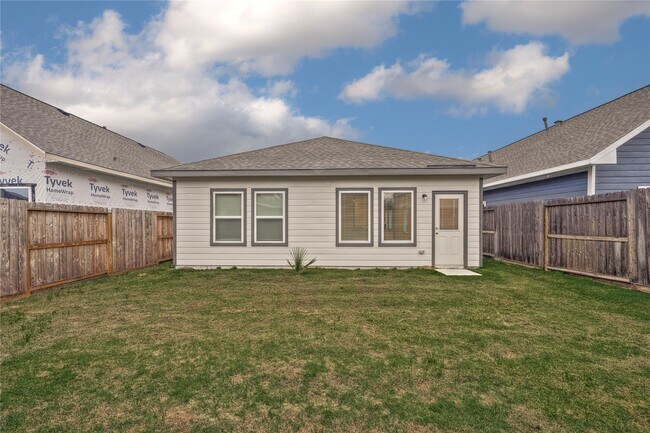 Building Photo - 9626 Summer Shadow Wy