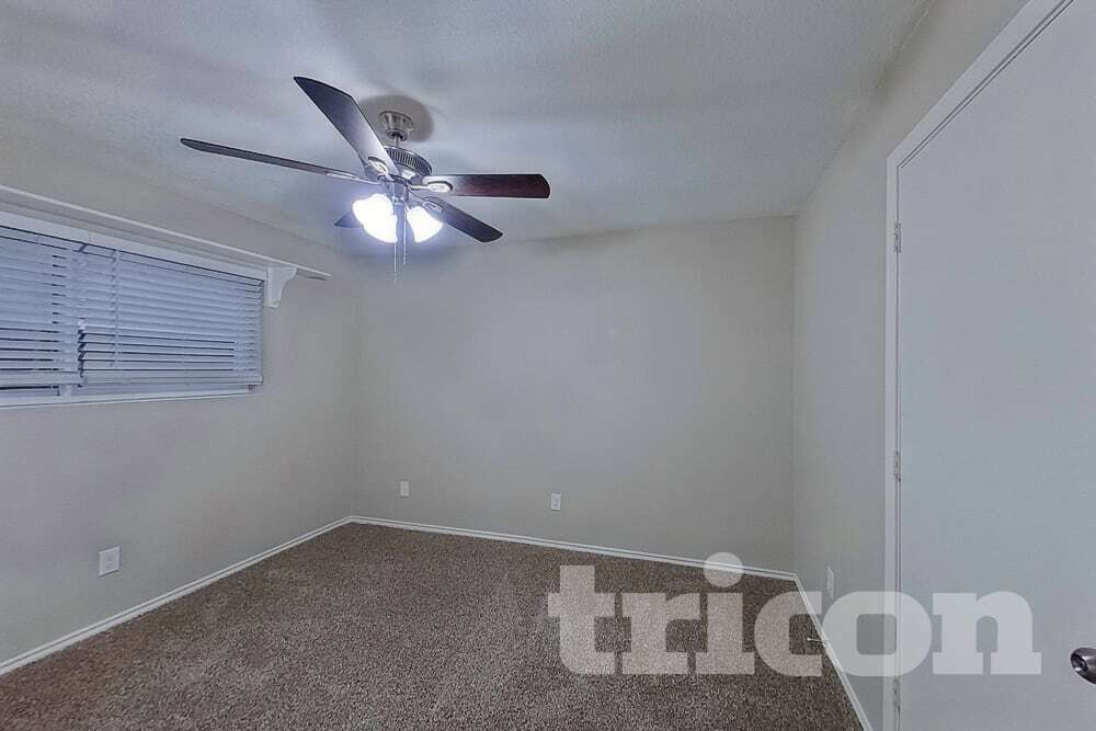 Building Photo - 3201 Chimneyrock Dr