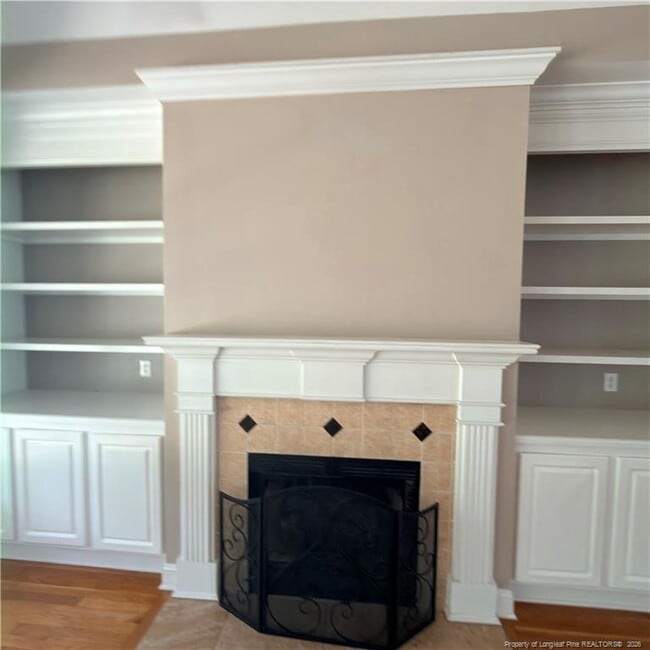 Building Photo - 3686 Linden Rd