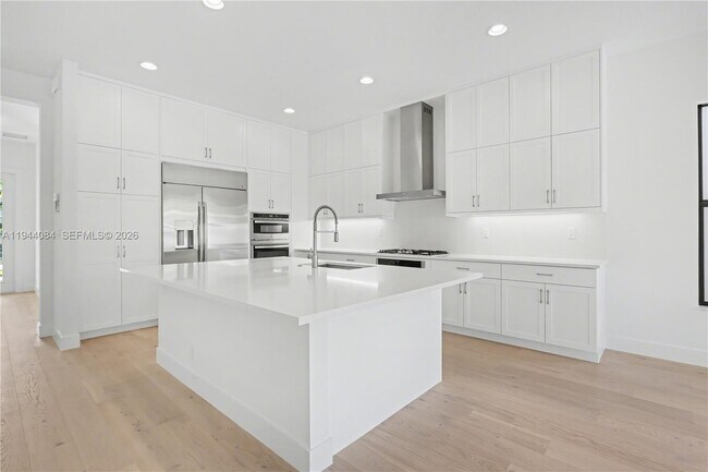 Building Photo - 8525 Crystal Downs Ave