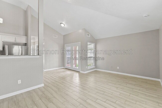 Building Photo - 3110 Oak Rock