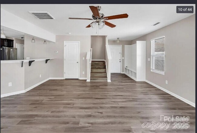 Building Photo - 2751 Bramble Ridge Ct