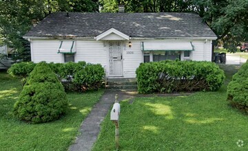 Building Photo - Pet Friendly House in Muncie!