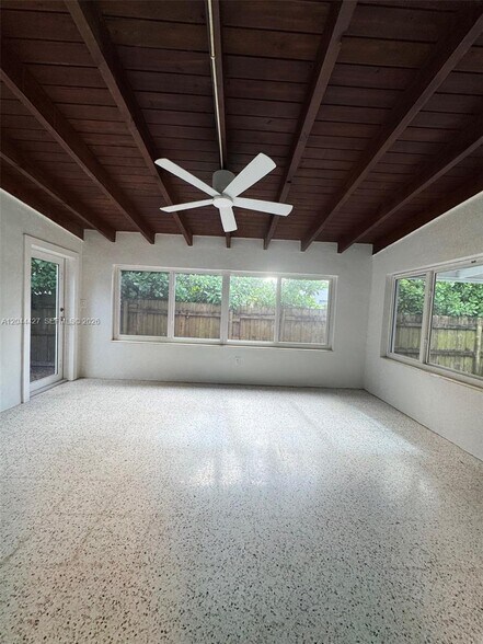 Building Photo - 4700 SW 7th St