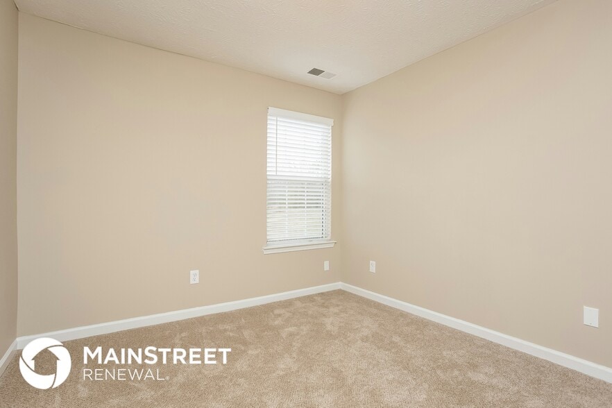 Building Photo - 939 Longbranch Ln
