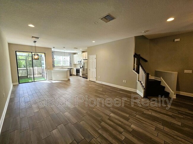 Building Photo - 30219 Southwell Ln