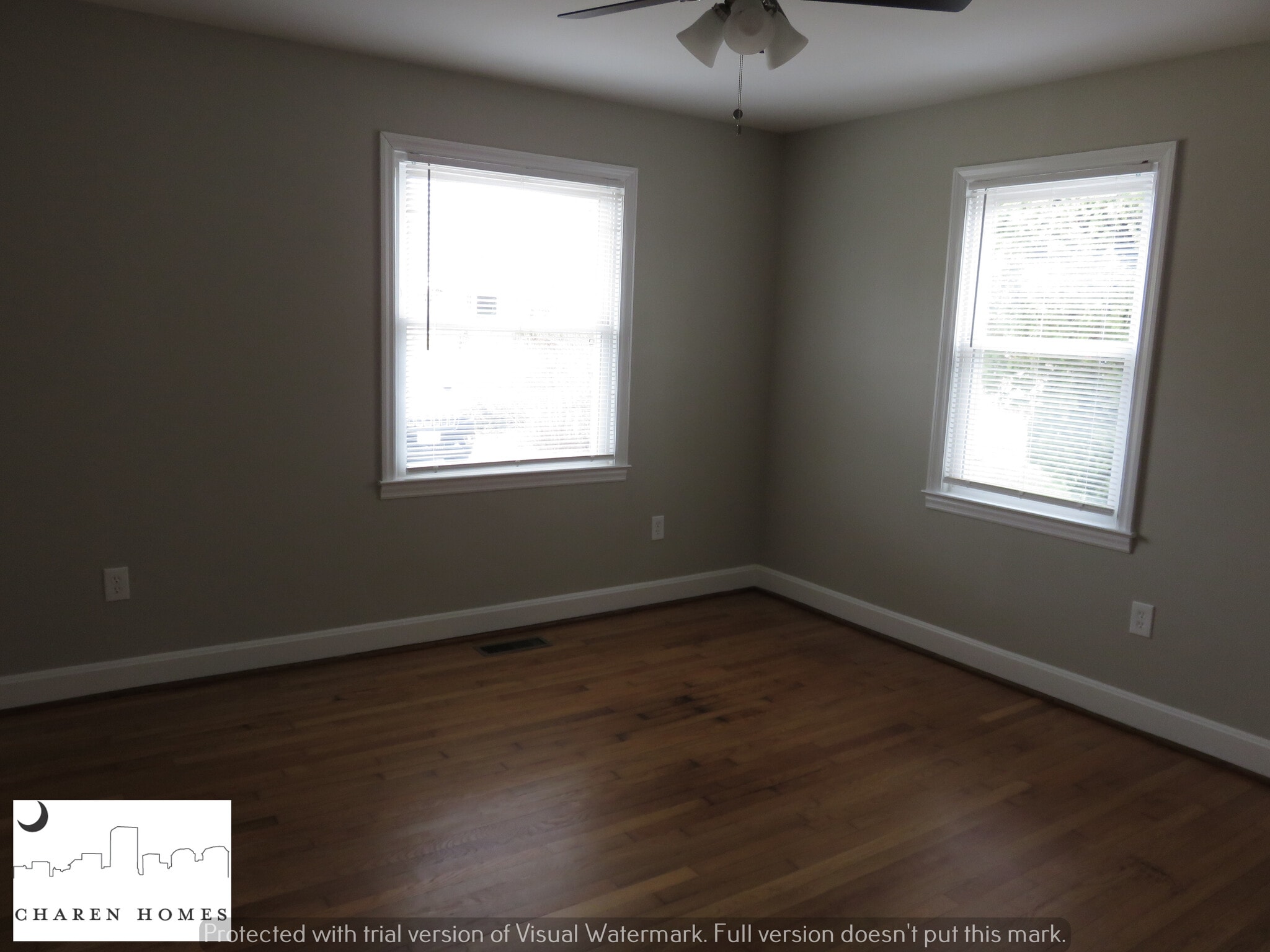 Building Photo - 1909 S Battery Dr